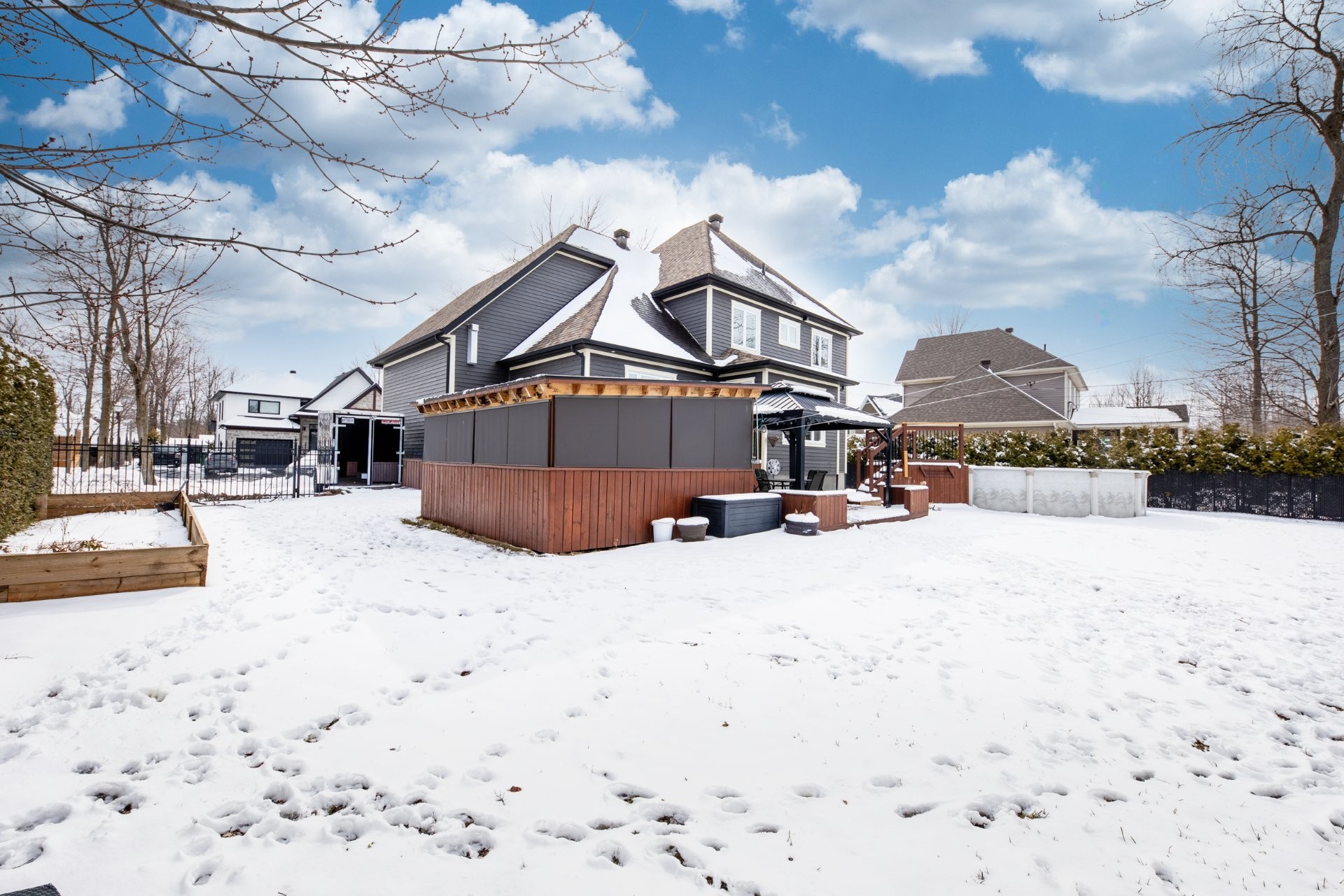 Face arrière - 329 Rue Daudelin, Farnham, QC - Outdoor