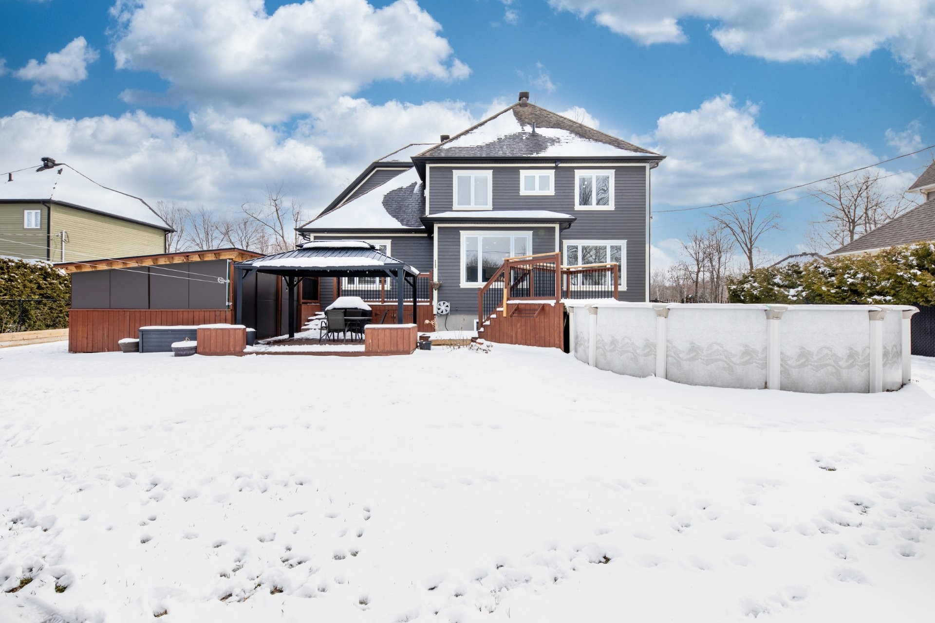 Face arrière - 329 Rue Daudelin, Farnham, QC - Outdoor