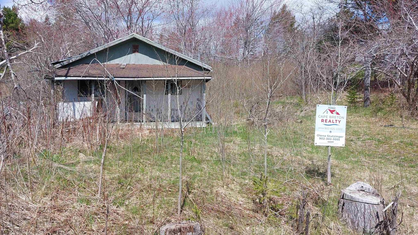 2157 Marble Mountain Rd, West Bay, NS