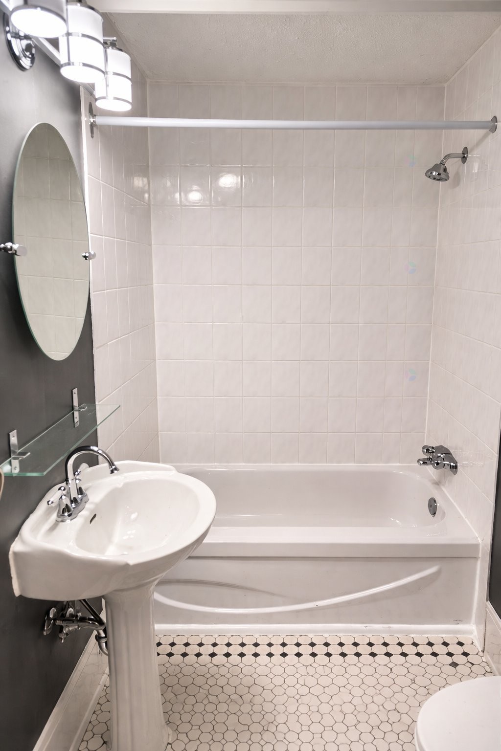 Bathroom - 4-72 Rue Principale, Gatineau (Aylmer), QC - Indoor Photo Showing Bathroom