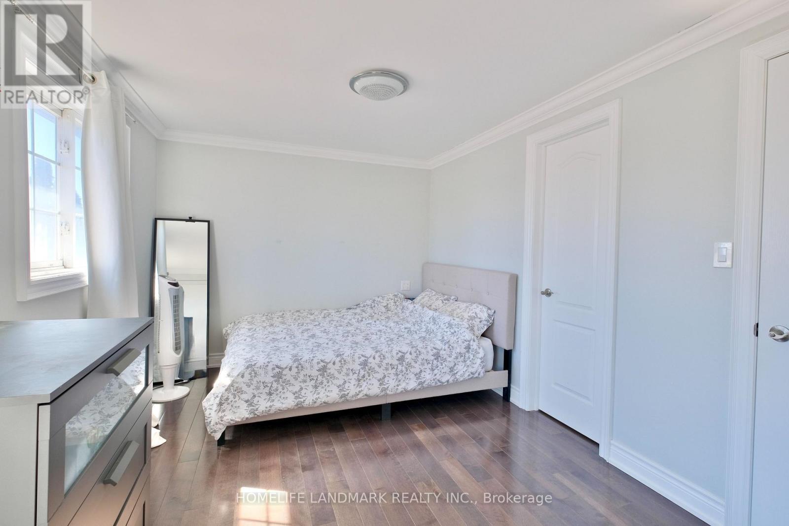 109 Tangmere Crescent, Markham, ON - Indoor Photo Showing Bedroom
