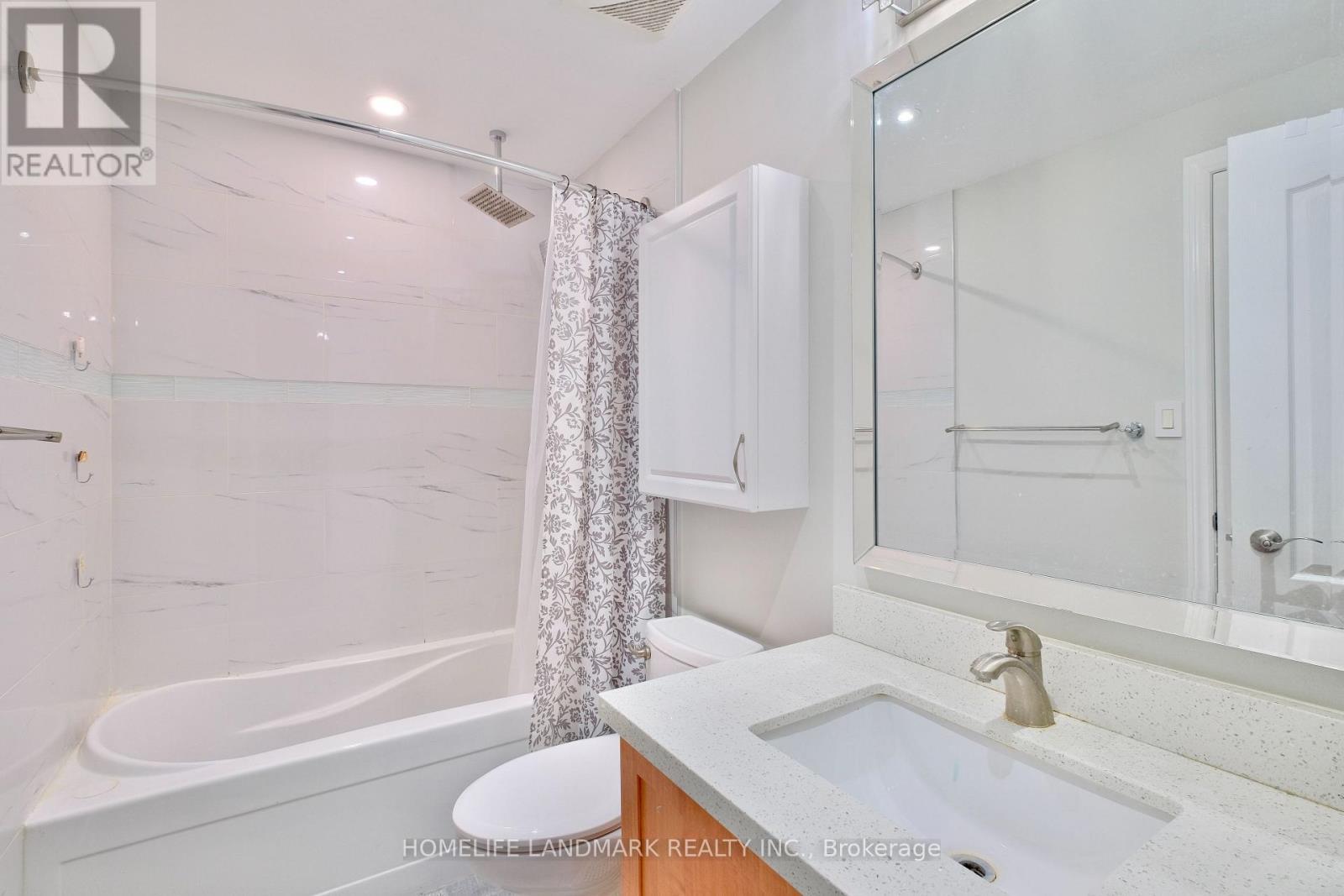 109 Tangmere Crescent, Markham, ON - Indoor Photo Showing Bathroom