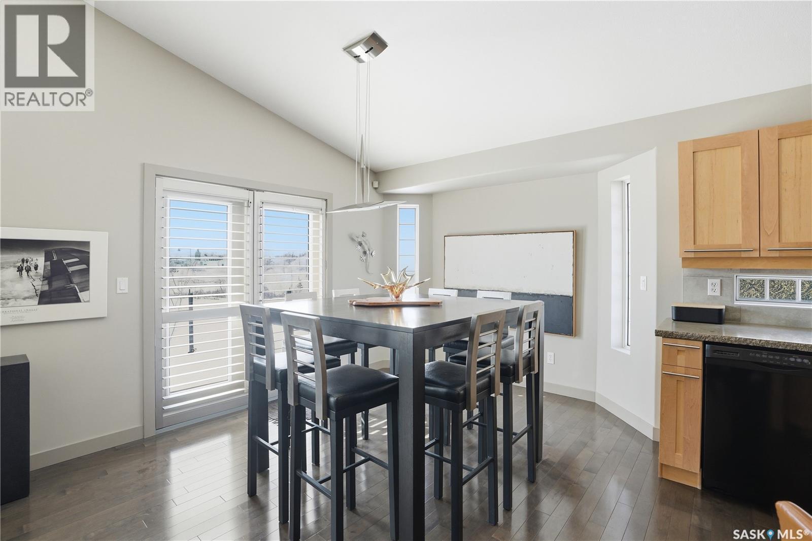 102 802 Heritage Crescent, Saskatoon, SK - Indoor Photo Showing Dining Room