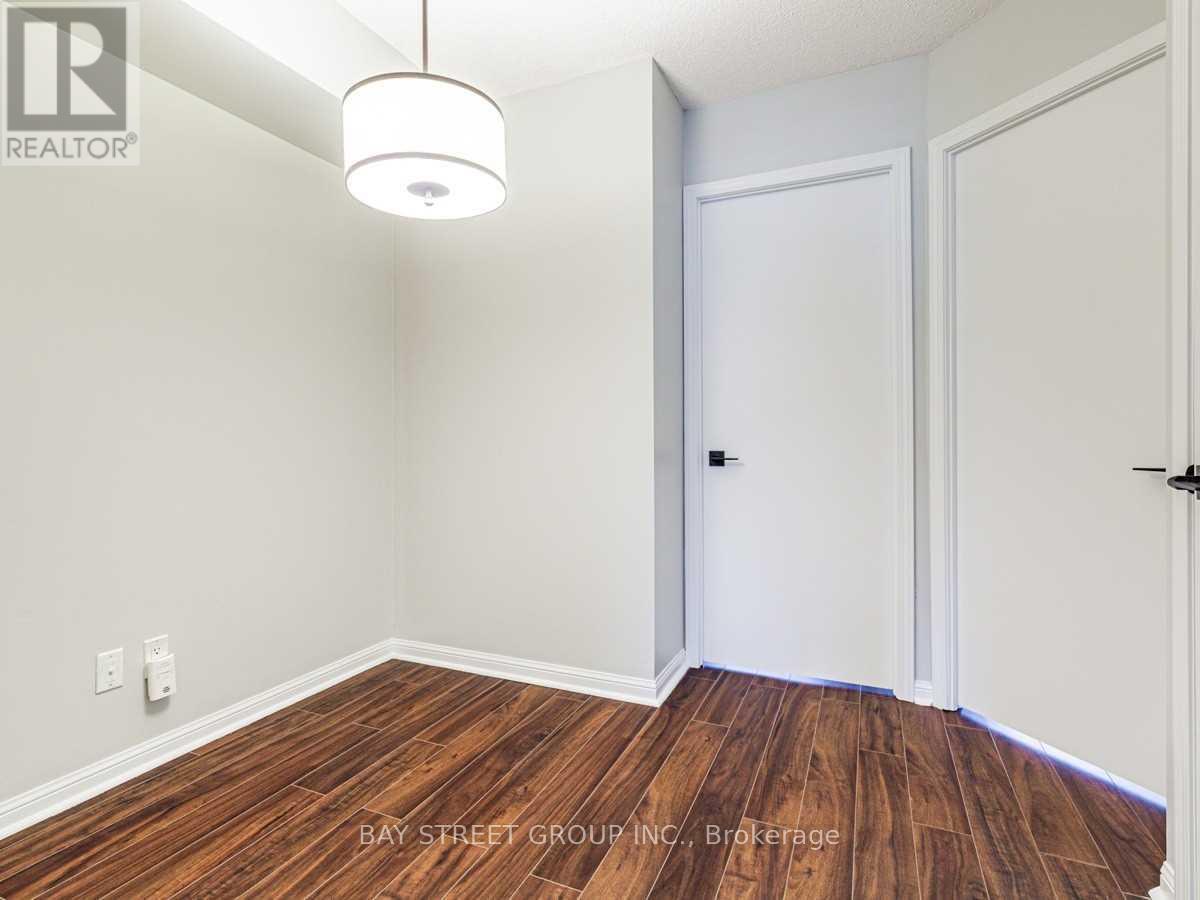 703 - 5 Everson Drive, Toronto, ON - Indoor Photo Showing Other Room