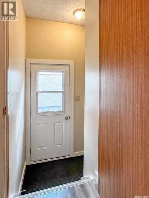 947 & 957 Connaught Drive, Swift Current, SK - Indoor Photo Showing Other Room