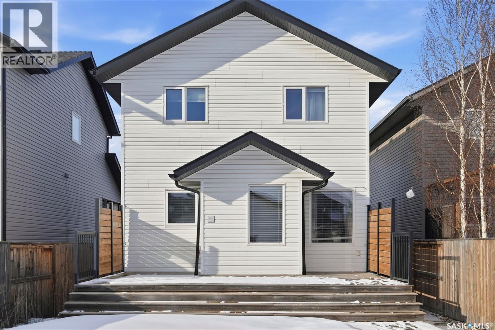 215 Wyant Lane, Saskatoon, SK - Outdoor With Exterior