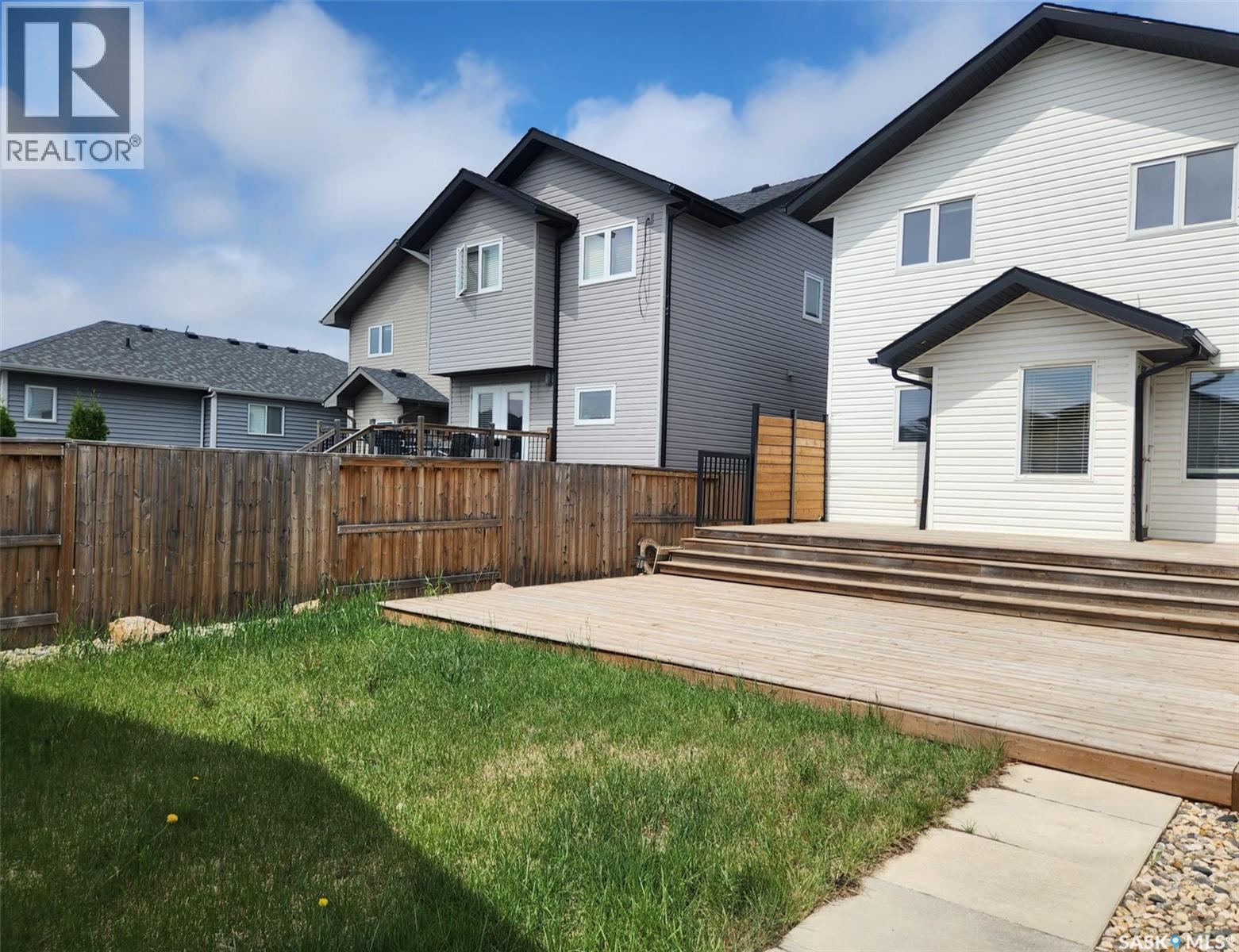 215 Wyant Lane, Saskatoon, SK - Outdoor With Exterior