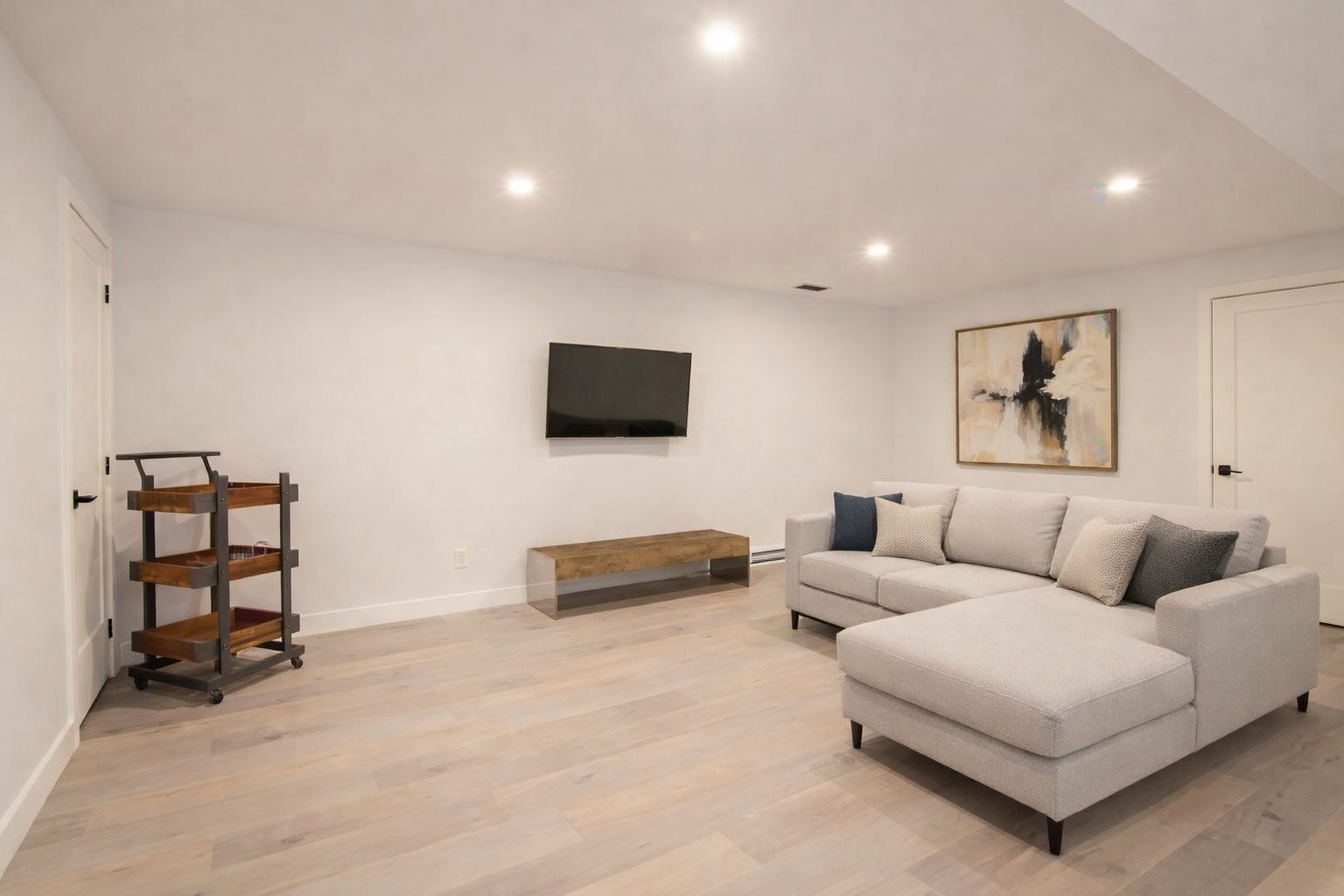 Family Room - 275 Rue Des Grands-Pics, Saint-Colomban, QC - Indoor