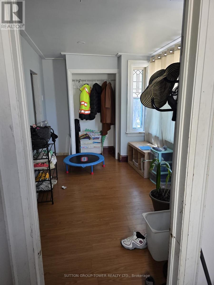 85 Maple Avenue, Barrie, ON - Indoor Photo Showing Other Room