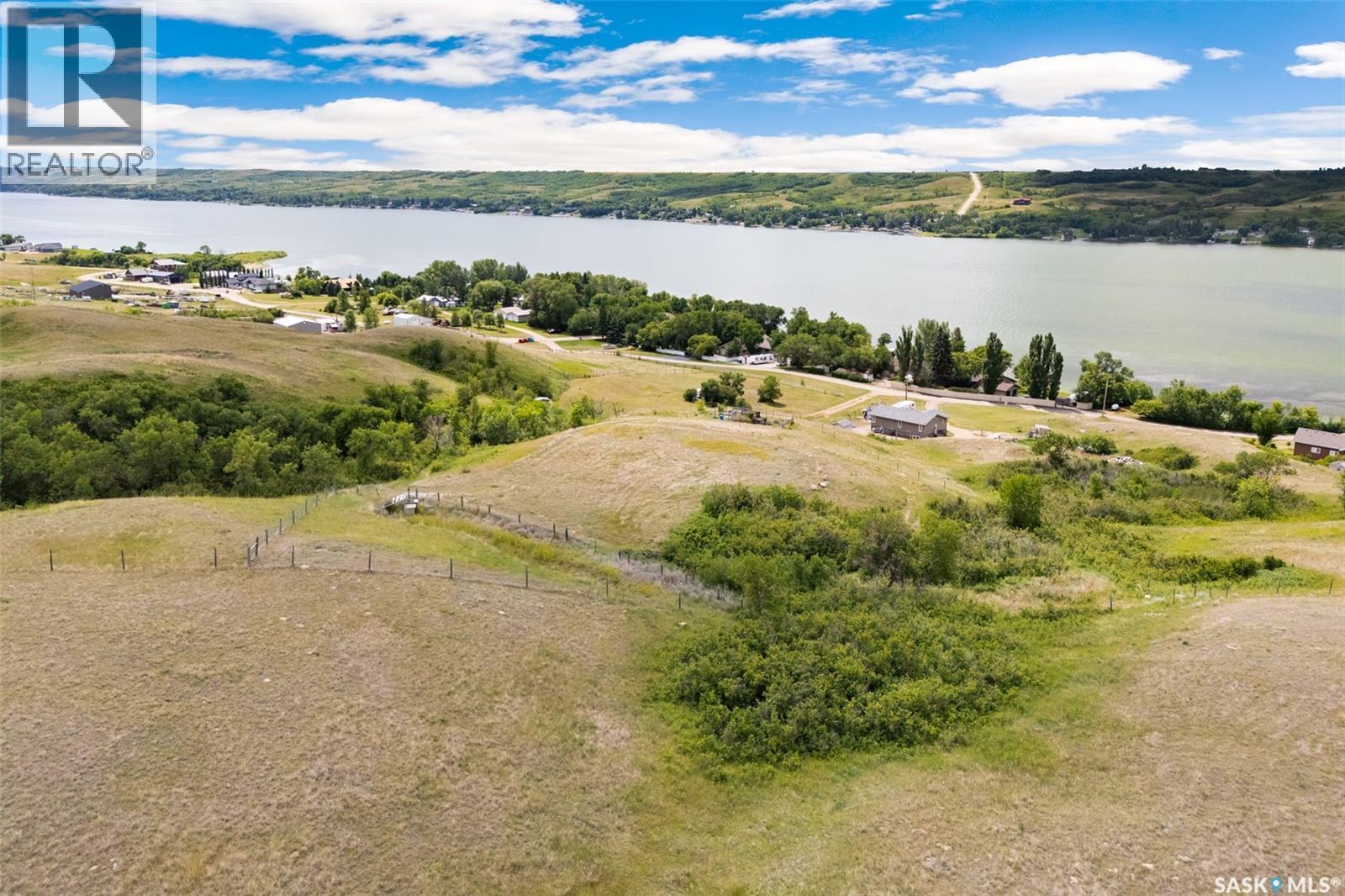 726 Daniel Drive, Buffalo Pound Lake, SK