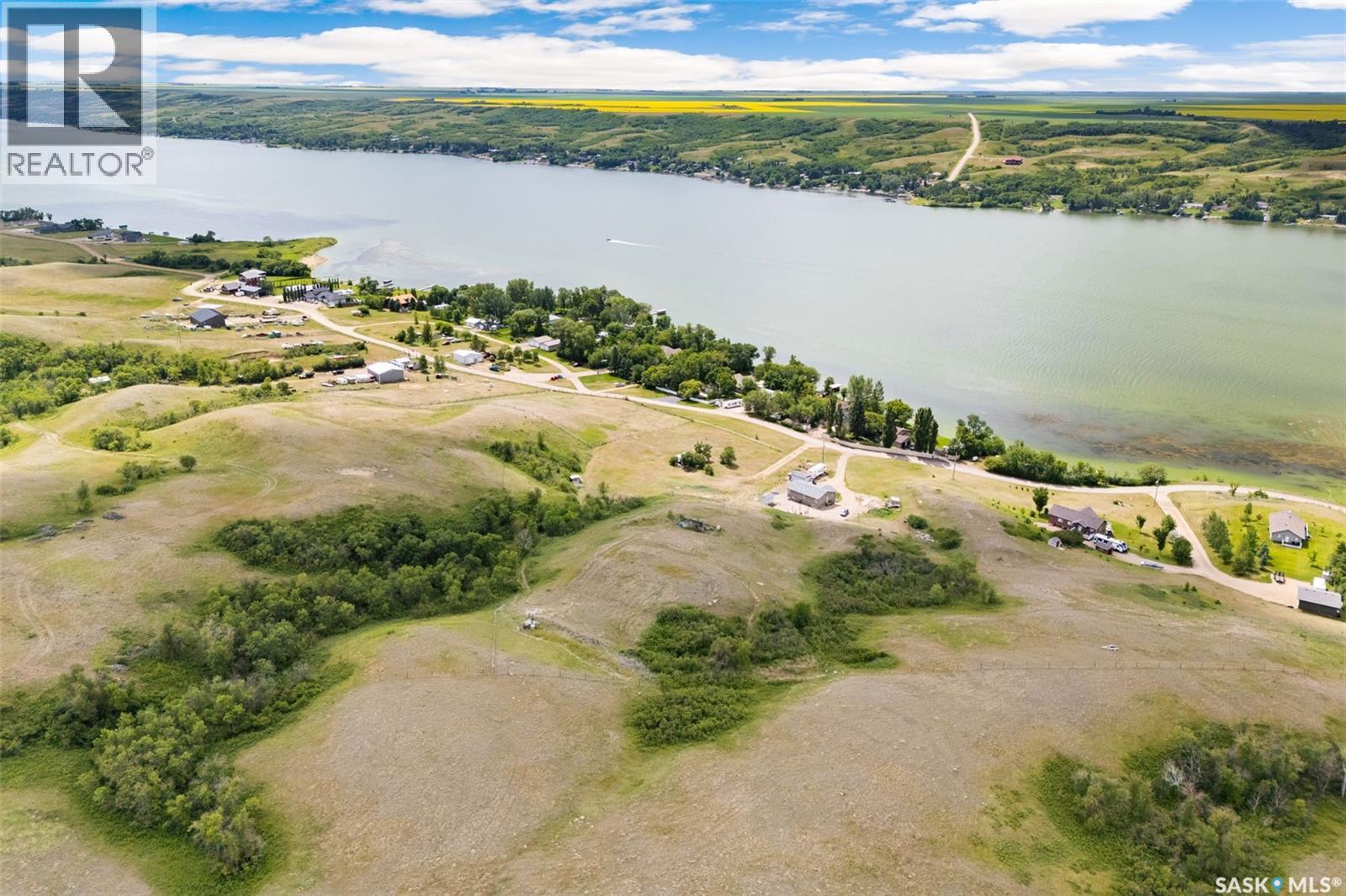 726 Daniel Drive, Buffalo Pound Lake, SK