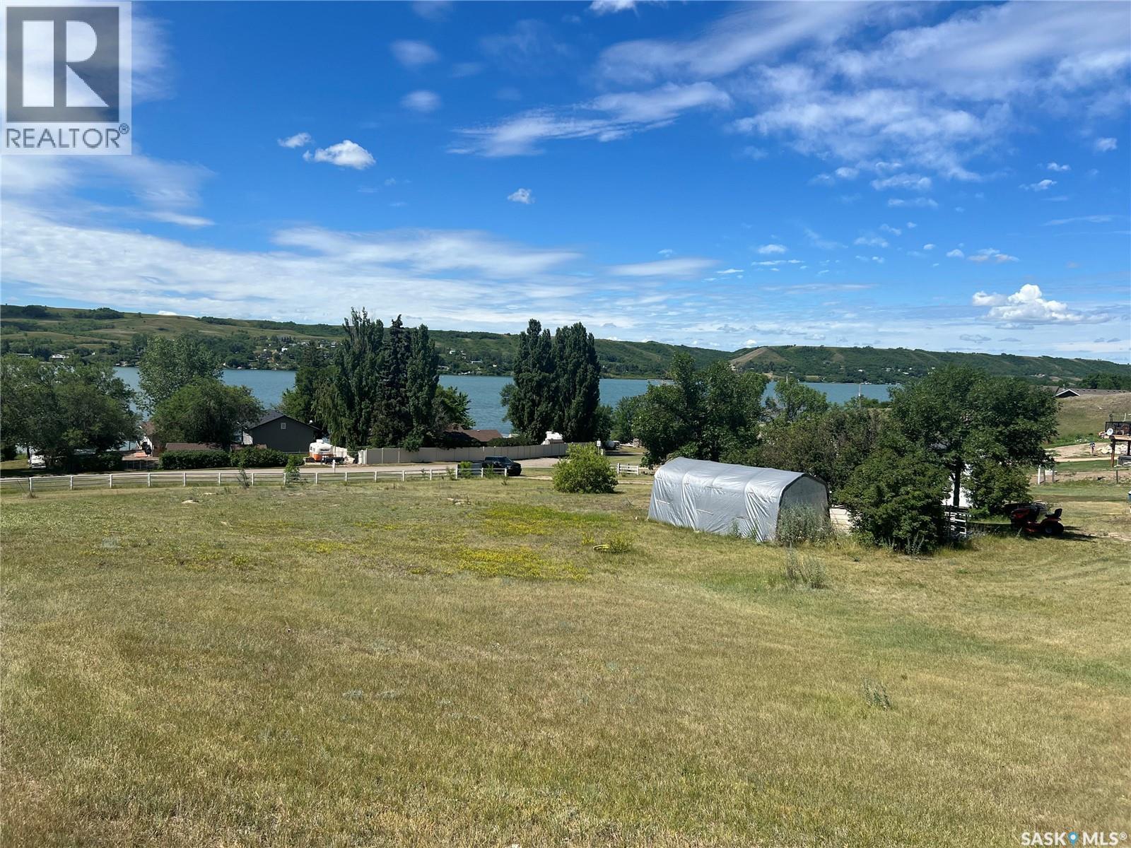 726 Daniel Drive, Buffalo Pound Lake, SK