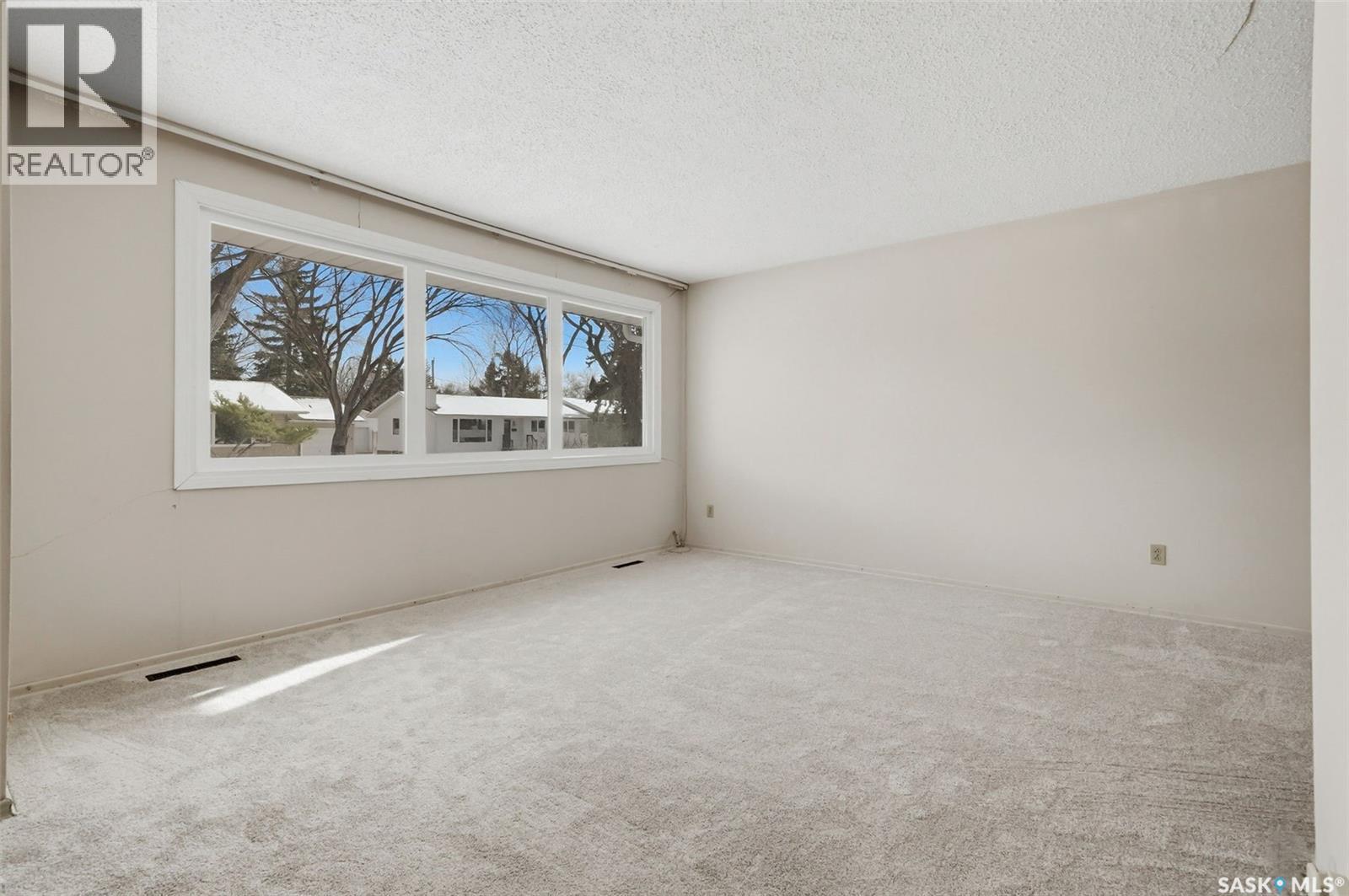 148 Marsh Crescent, Regina, SK - Photo Showing Other Room
