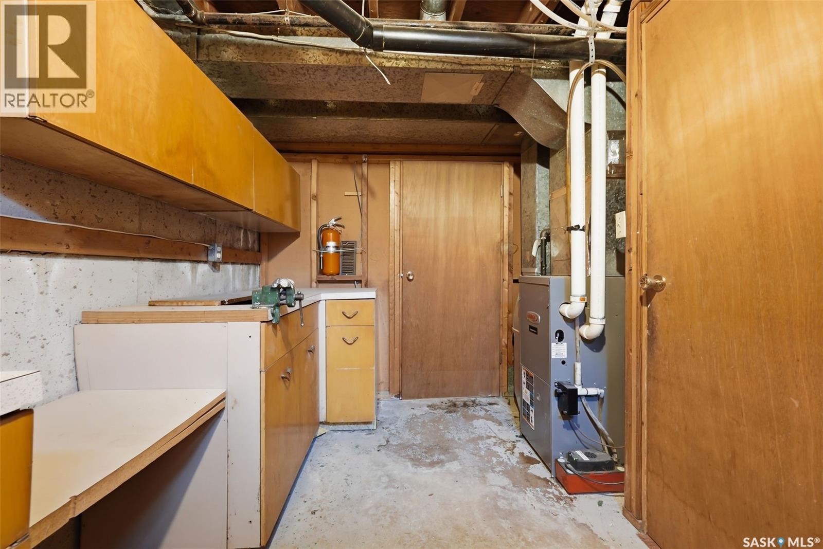 148 Marsh Crescent, Regina, SK - Indoor Photo Showing Basement