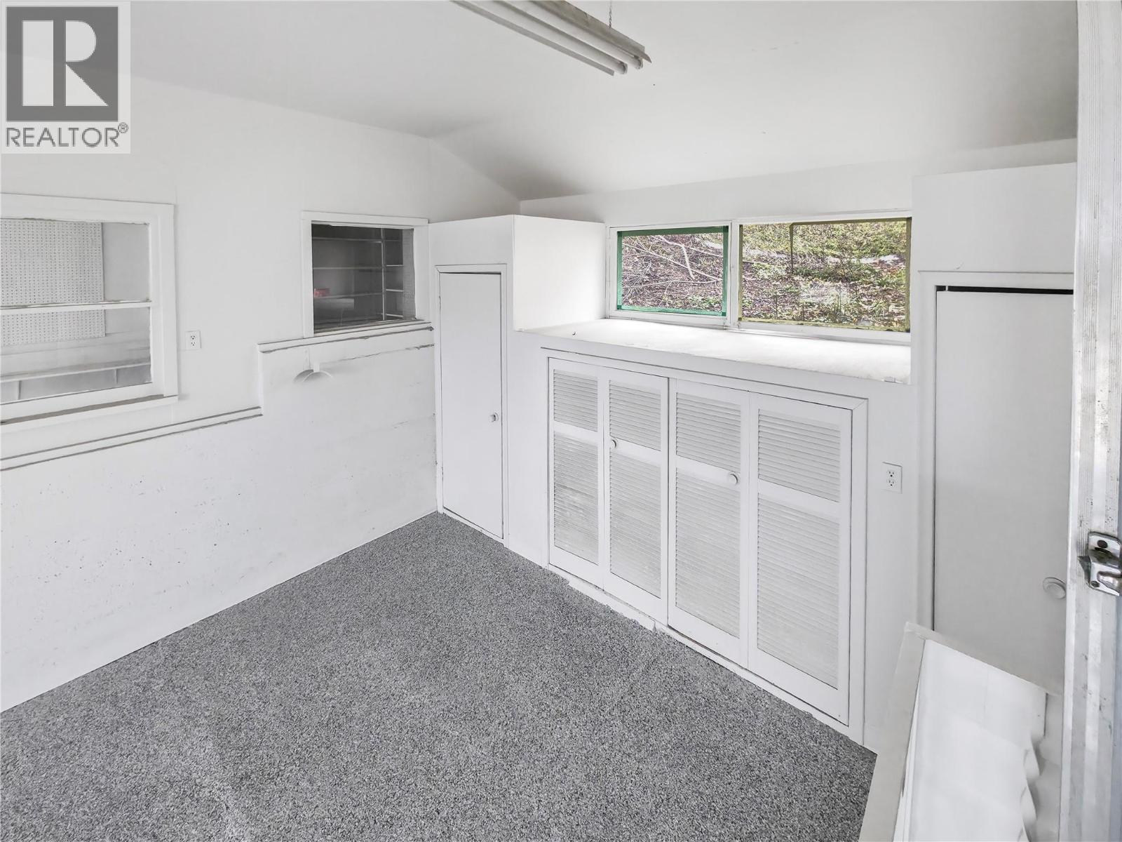 338 Valleyview Drive, Creston, BC - Indoor Photo Showing Other Room