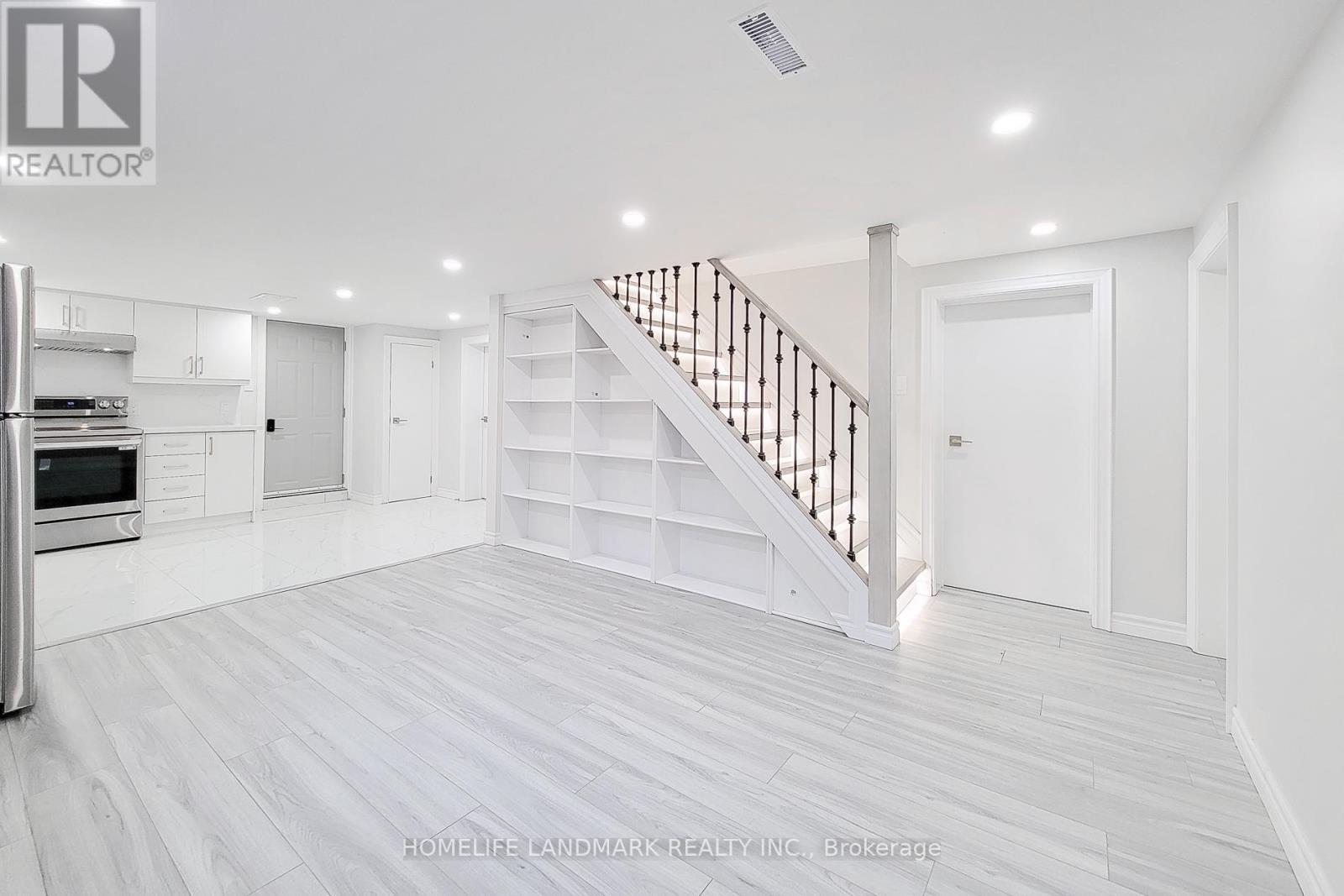 Lower - 75 Bayview Drive, St. Catharines, ON - Indoor