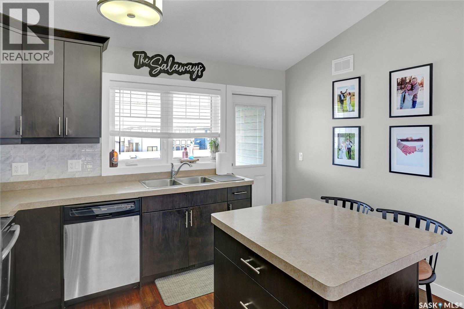 4247 Green Apple Drive E, Regina, SK