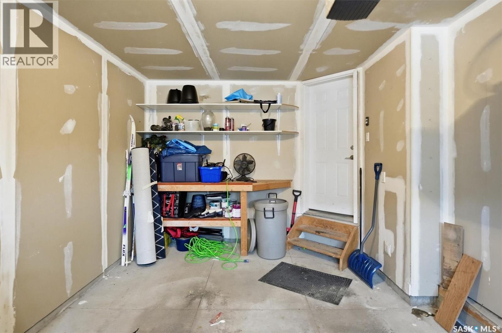 224 105 Lynd Crescent, Saskatoon, SK - Indoor