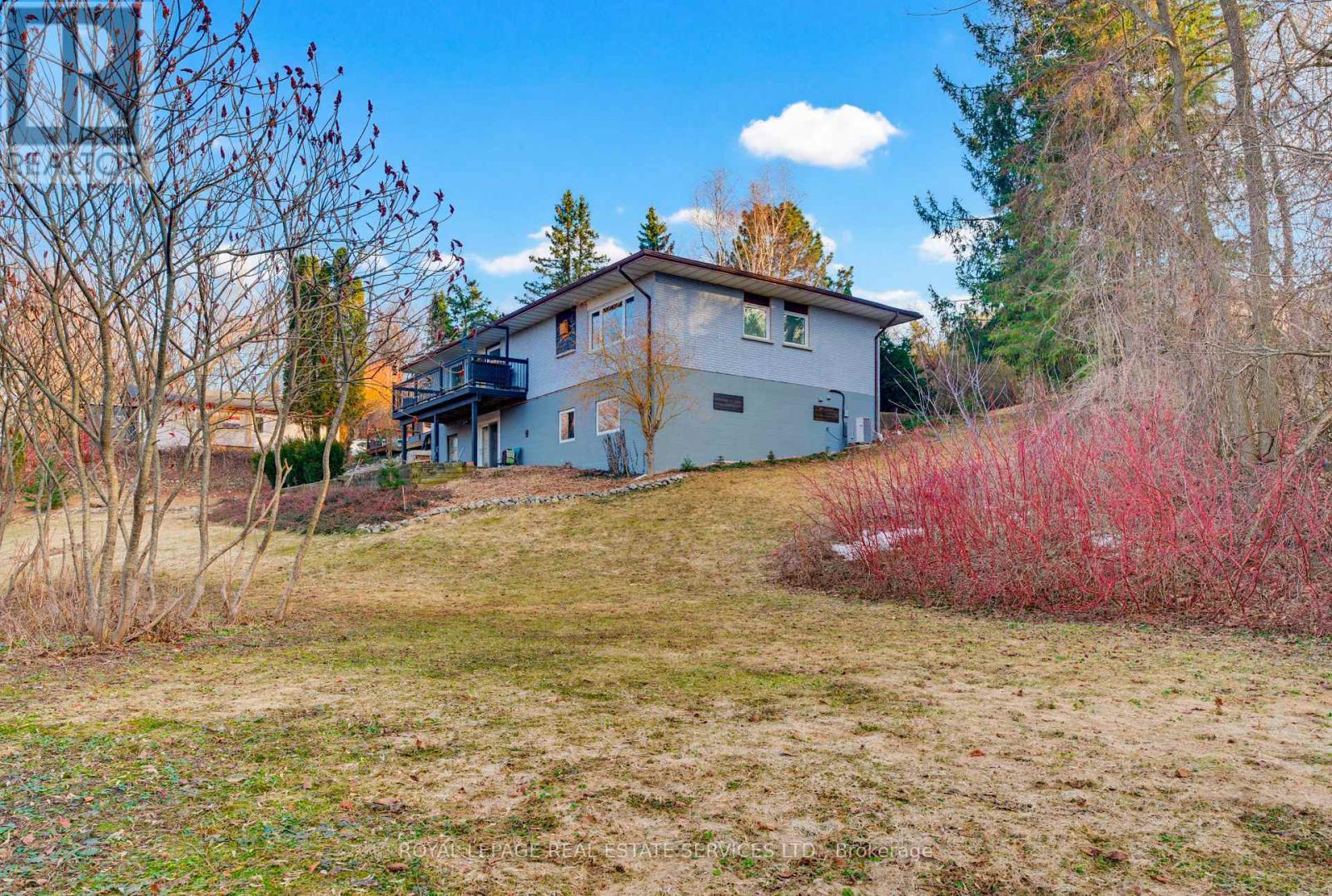 18 Cherry Street, Halton Hills, ON - Outdoor With View