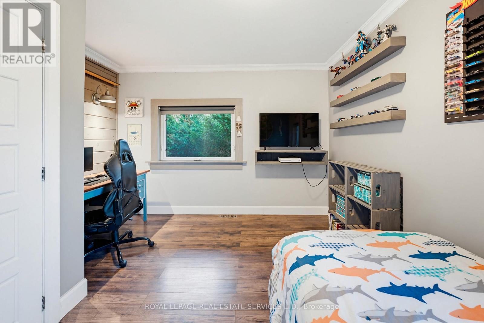 18 Cherry Street, Halton Hills, ON - Indoor Photo Showing Bedroom