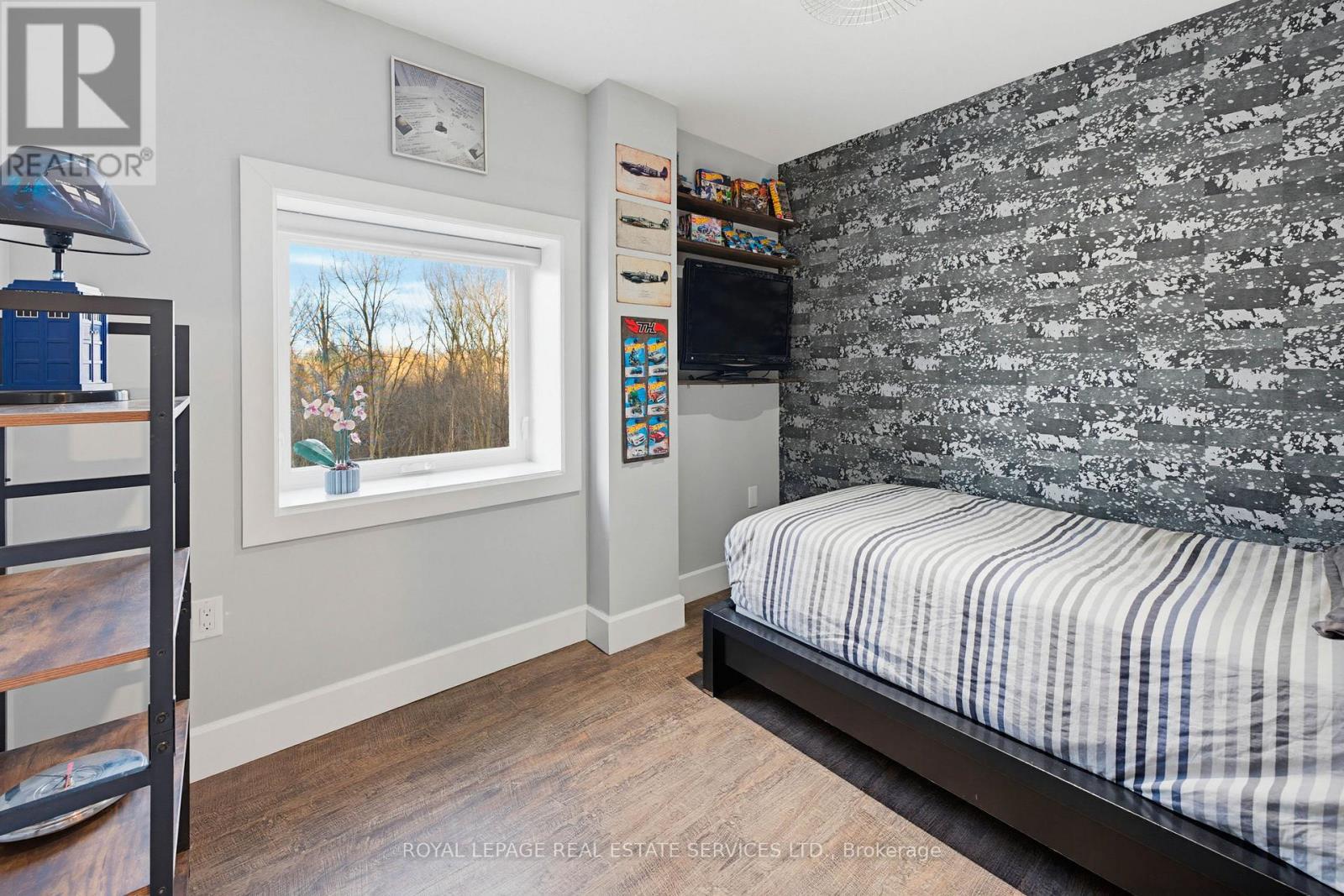 18 Cherry Street, Halton Hills, ON - Indoor