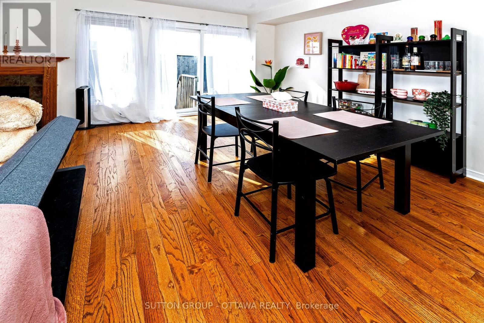 110 Chartley Private, Ottawa, ON - Indoor Photo Showing Dining Room With Fireplace