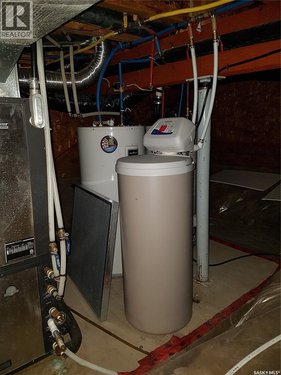 325 Ruby Drive, Coteau Rm No. 255, SK - Indoor Photo Showing Basement