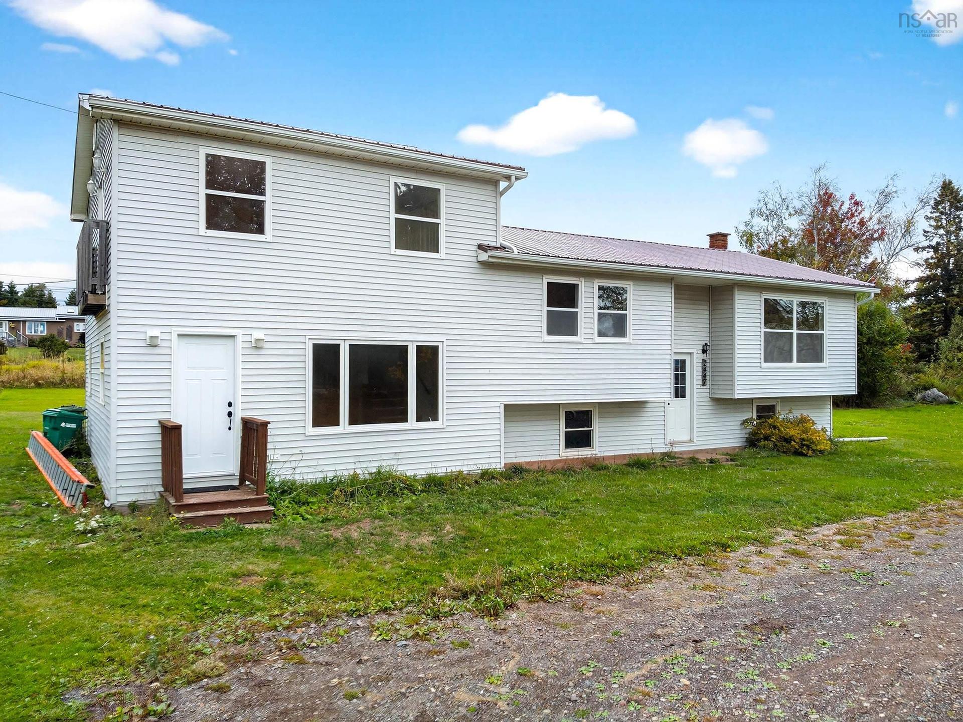 2447 Highway 376, Lyons Brook, NS