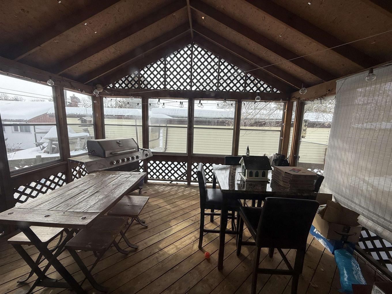 27 Dingwall Parkway, Dryden, ON - With Deck Patio Veranda With Exterior