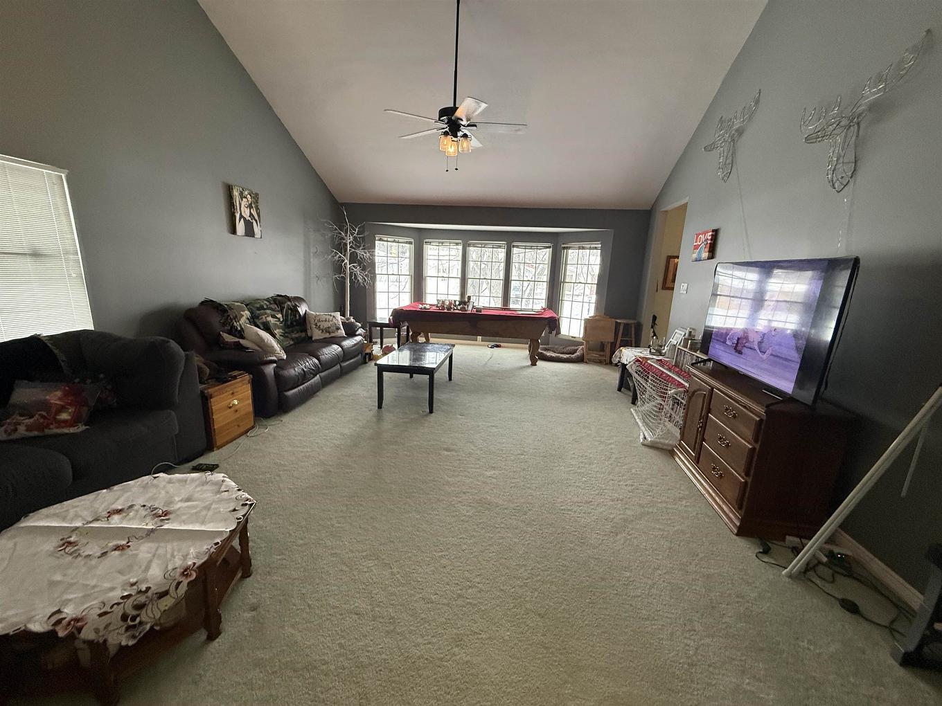 27 Dingwall Parkway, Dryden, ON - Indoor