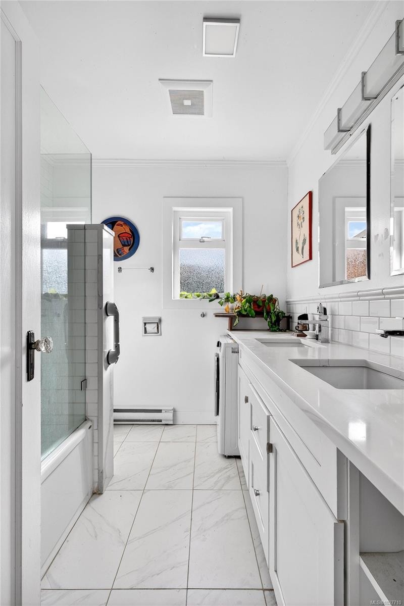 133 Baker Rd, Salt Spring, BC