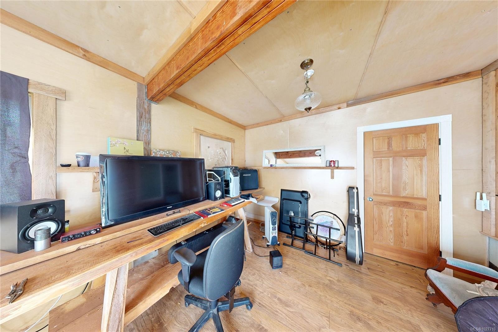 133 Baker Rd, Salt Spring, BC