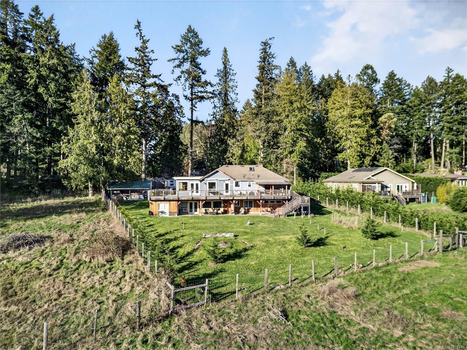 133 Baker Rd, Salt Spring, BC