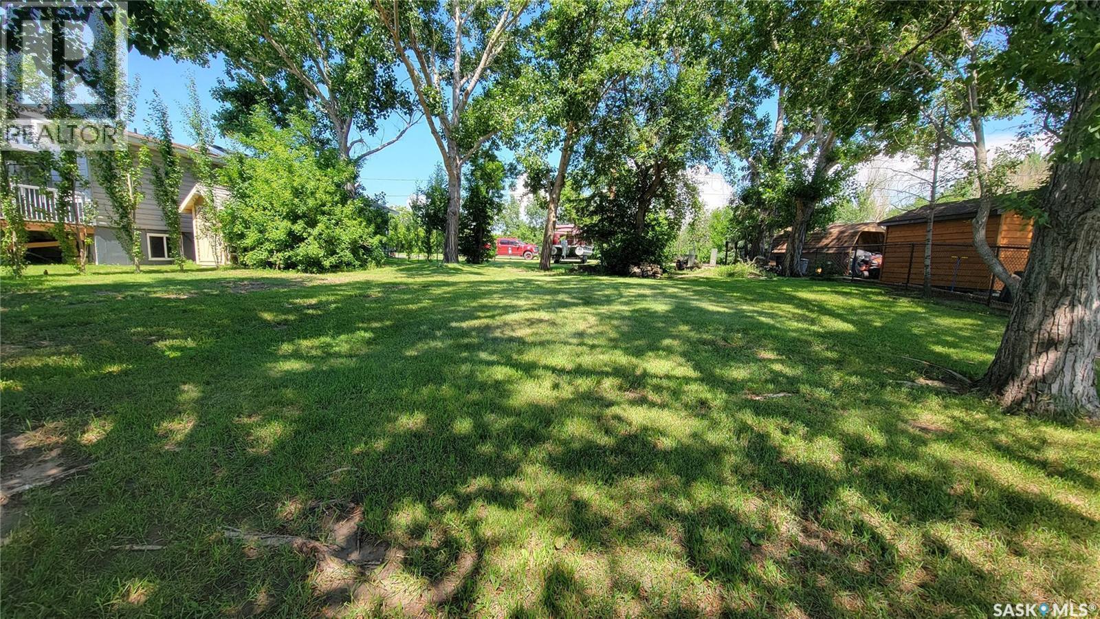 4 Lake Avenue, Jackfish Lake, SK