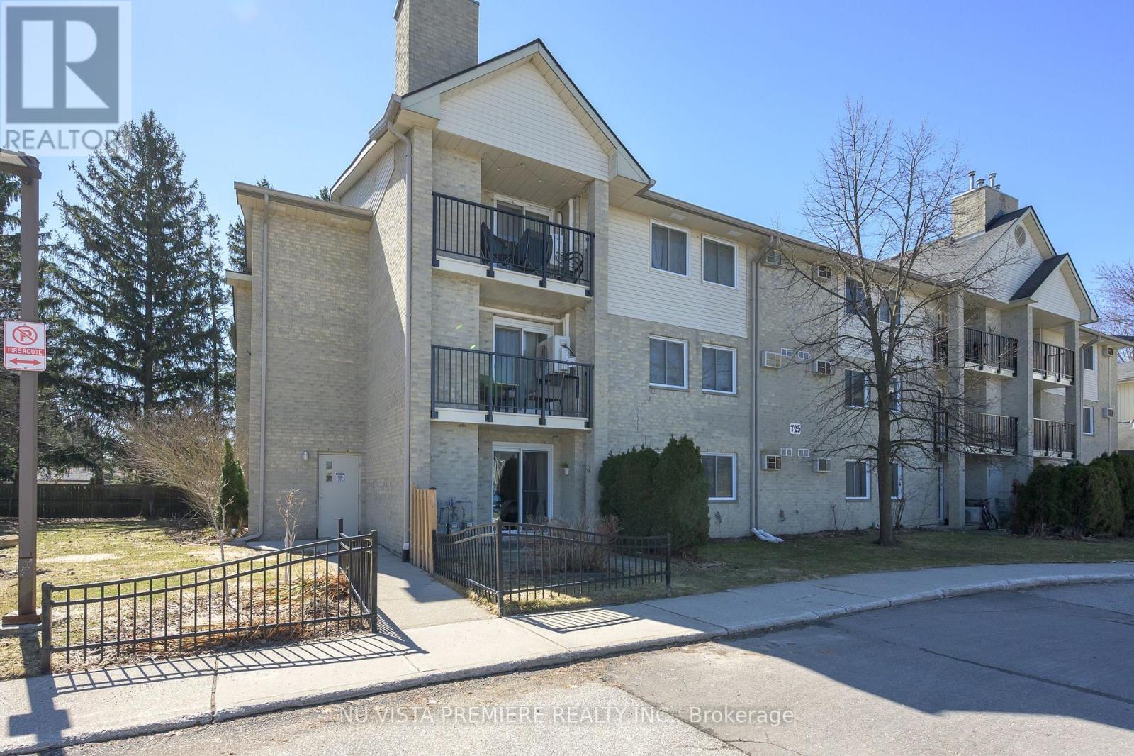 119 - 725 Deveron Crescent, London South (South T), ON - Outdoor