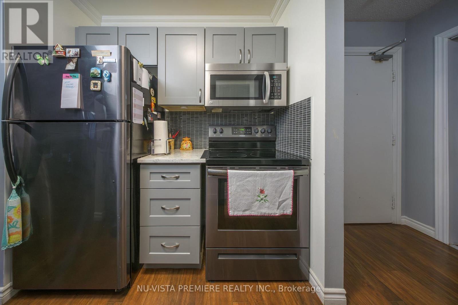 119 - 725 Deveron Crescent, London South (South T), ON - Indoor Photo Showing Kitchen