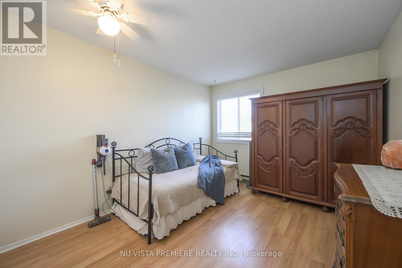 119 - 725 Deveron Crescent, London South (South T), ON - Indoor Photo Showing Bedroom