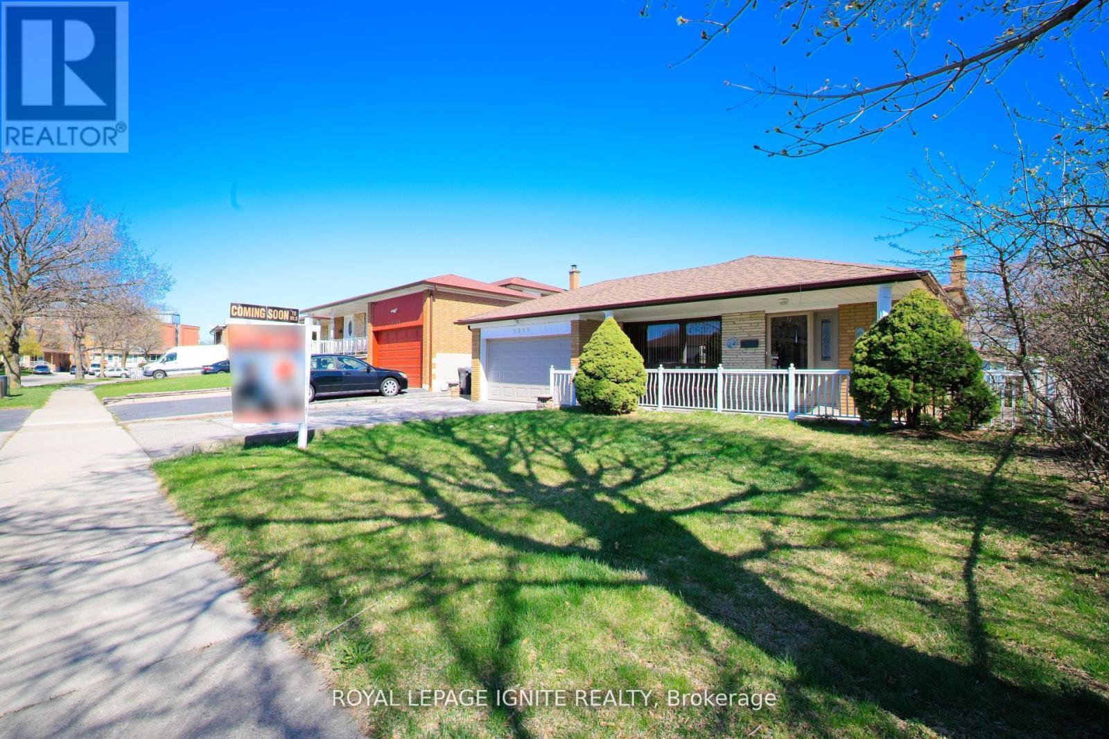 3350 Lehigh Crescent W, Mississauga, ON - Outdoor With Deck Patio Veranda