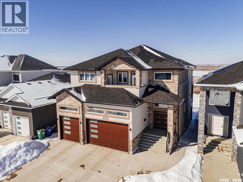 623 Kenaschuk Crescent, Saskatoon, SK - Outdoor With Facade
