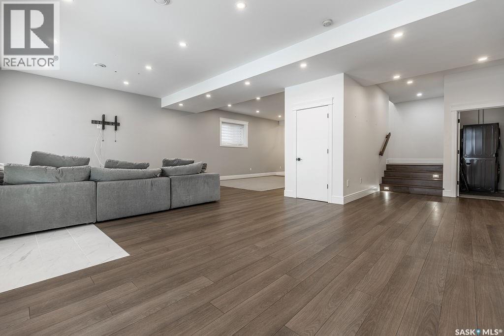 623 Kenaschuk Crescent, Saskatoon, SK - Indoor