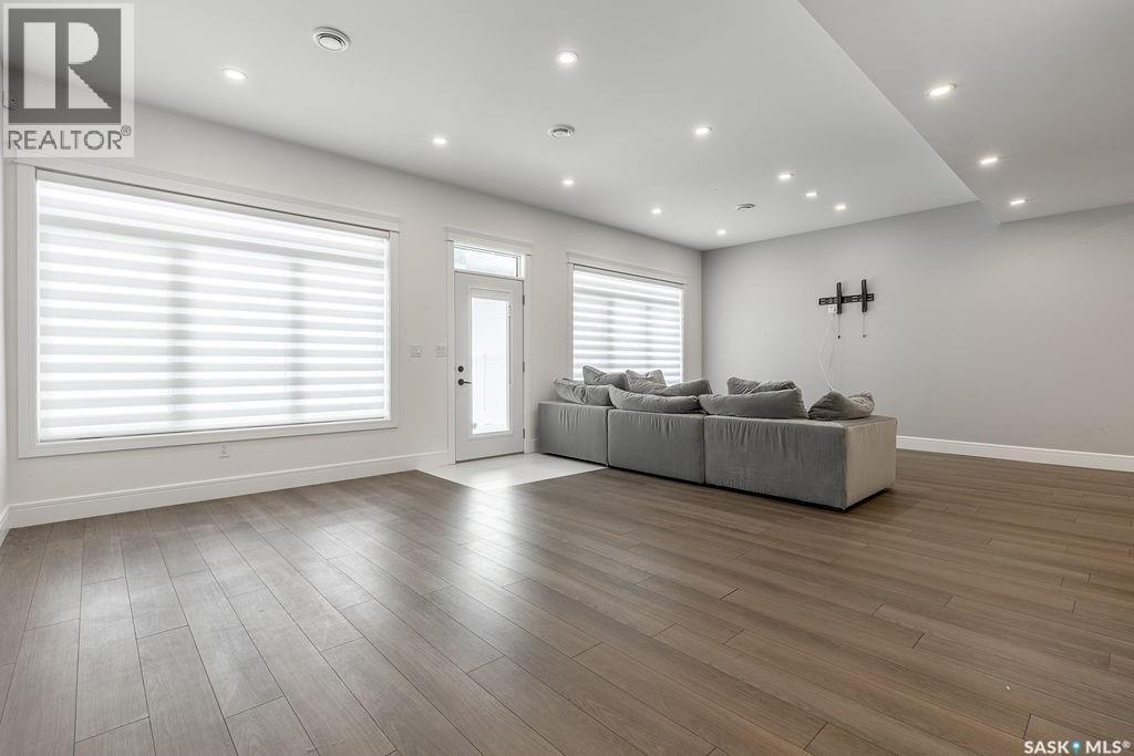 623 Kenaschuk Crescent, Saskatoon, SK - Indoor