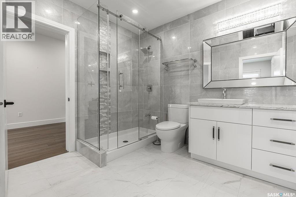 623 Kenaschuk Crescent, Saskatoon, SK - Indoor Photo Showing Bathroom