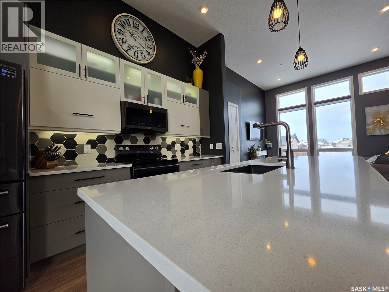 9 Carl Drive, Meadow Lake, SK - Indoor Photo Showing Kitchen