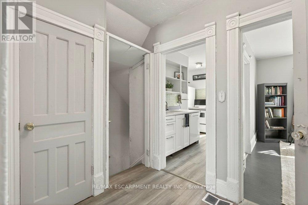 49 Cheever Street, Hamilton, ON - Indoor