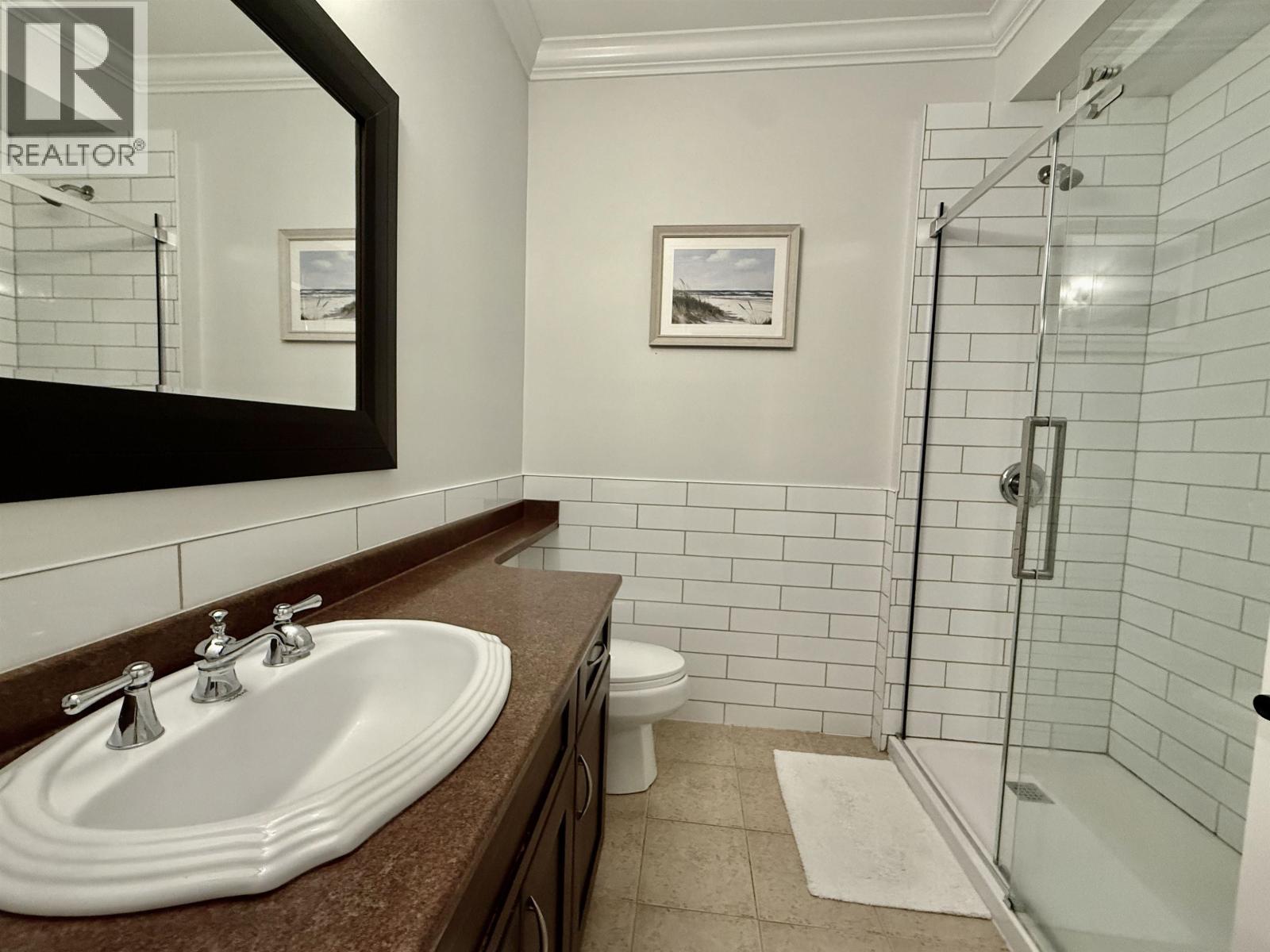 5132 Eagle Place, Terrace, BC - Indoor Photo Showing Bathroom