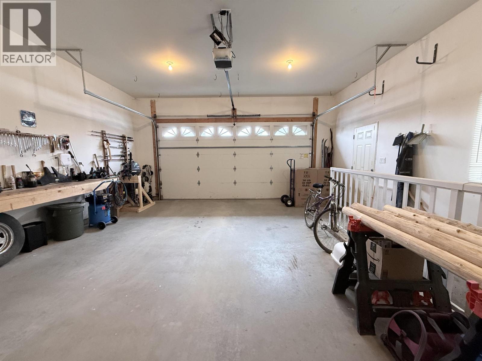 5132 Eagle Place, Terrace, BC - Indoor Photo Showing Garage
