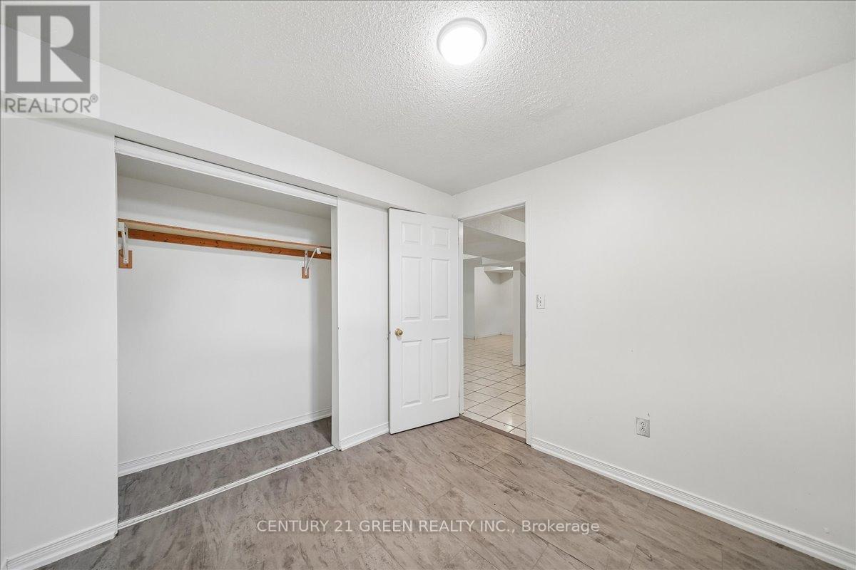 1031 Blueheron Boulevard, Mississauga, ON - Indoor Photo Showing Other Room