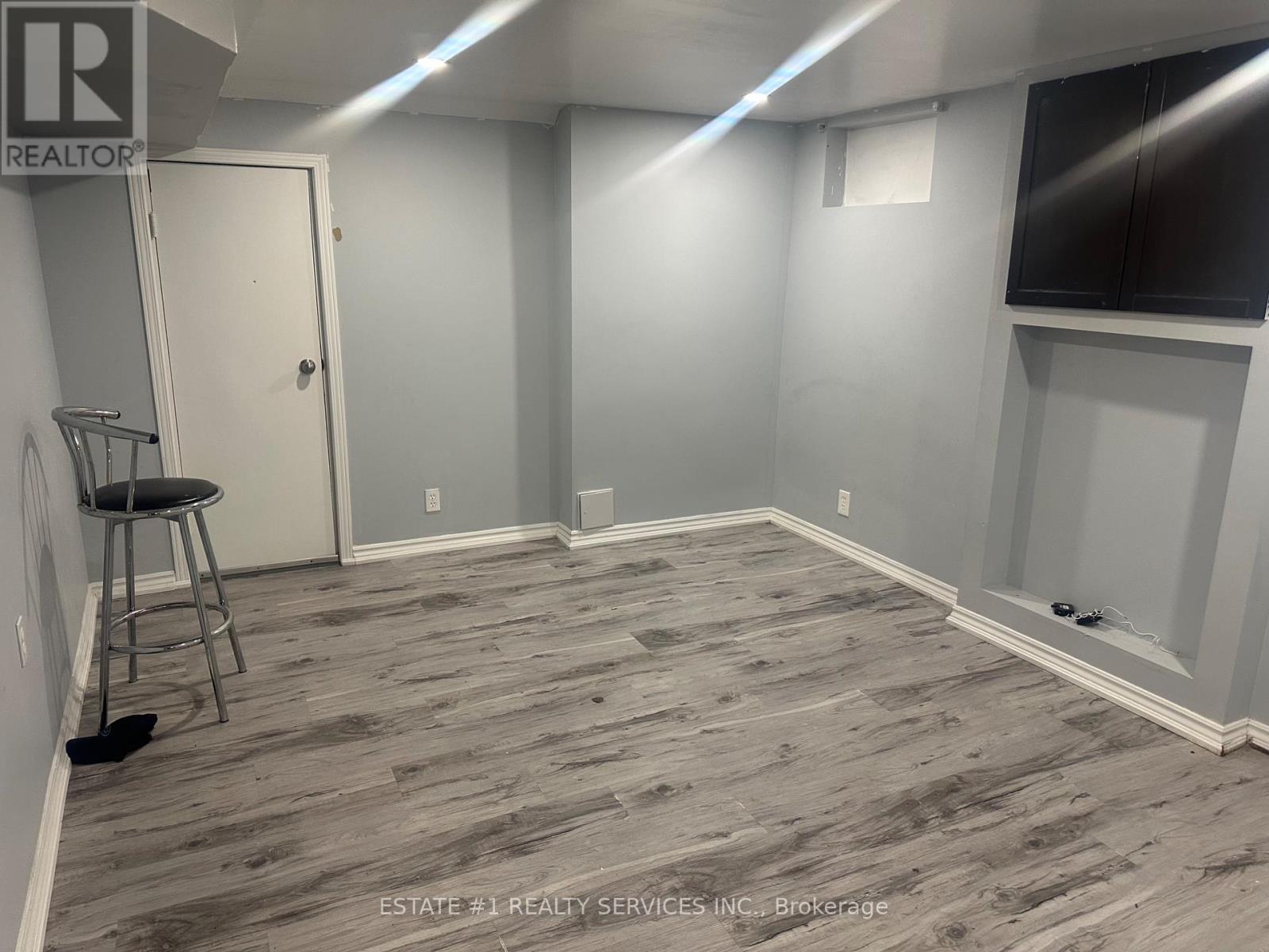 176 Kenneth Avenue, Kitchener, ON - Indoor Photo Showing Other Room