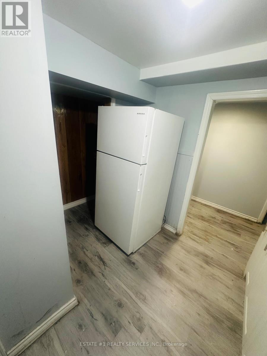 176 Kenneth Avenue, Kitchener, ON - Indoor