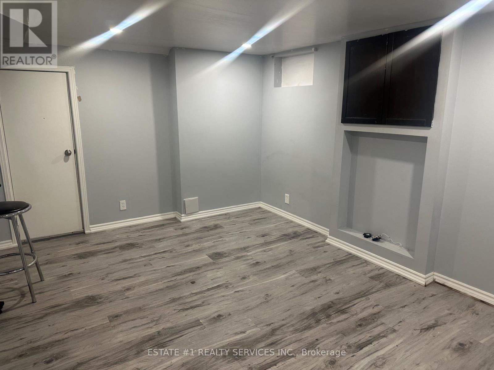 176 Kenneth Avenue, Kitchener, ON - Indoor Photo Showing Other Room